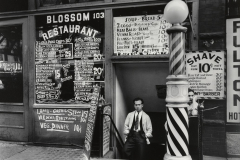 fotografa-berenice-abbott-restaurante-manhattan-1935