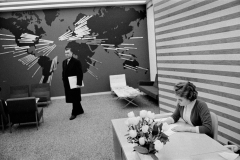 mccann-erickson-agency-madison-avenue-new-york-1959-henri-cartier-bresson