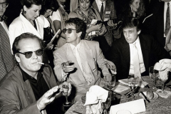 jack-nicholson-warren-beatty-and-donald-trump-news-photo-1588796490