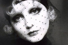 entre-los-velos-del-misterio-la-fotografia-inquietante-de-la-fotografa-sarah-moon-3