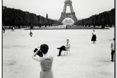 Willy-Ronis-Champ-de-Mars-1956