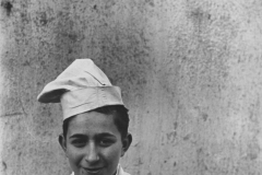 roman-vishniac-city-life-photographer-10